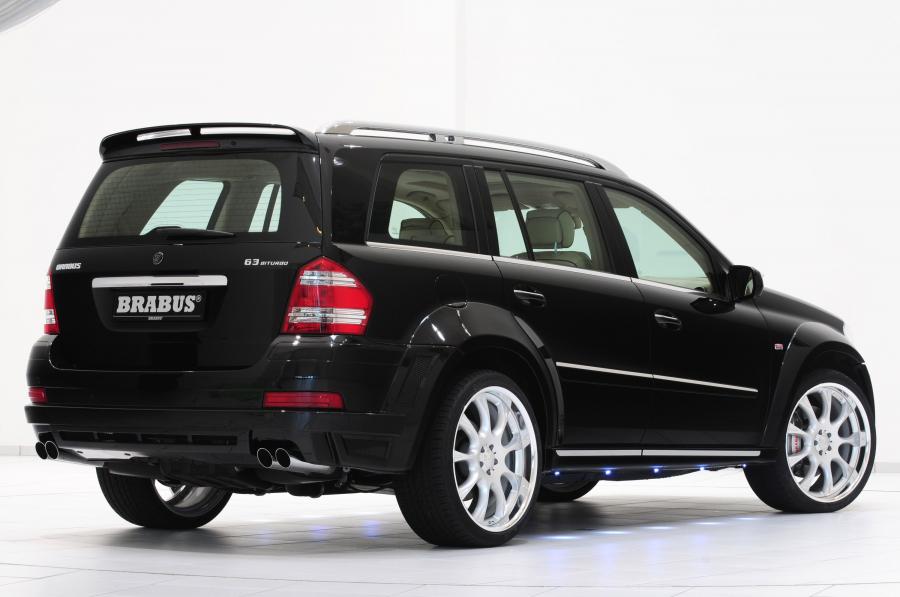  Mercedes-Benz GL63 Biturbo by Brabus 2010 года  (фото 1 из 6)